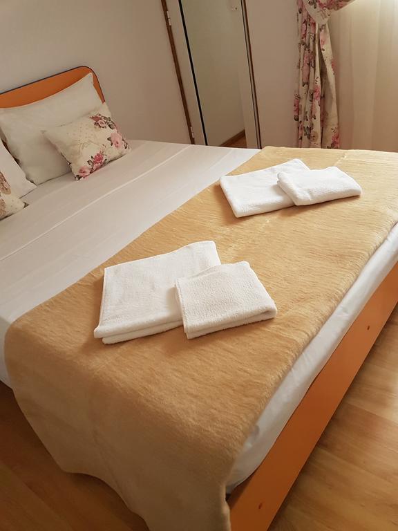 Pensiunea Casa Johnelly Costinești Εξωτερικό φωτογραφία