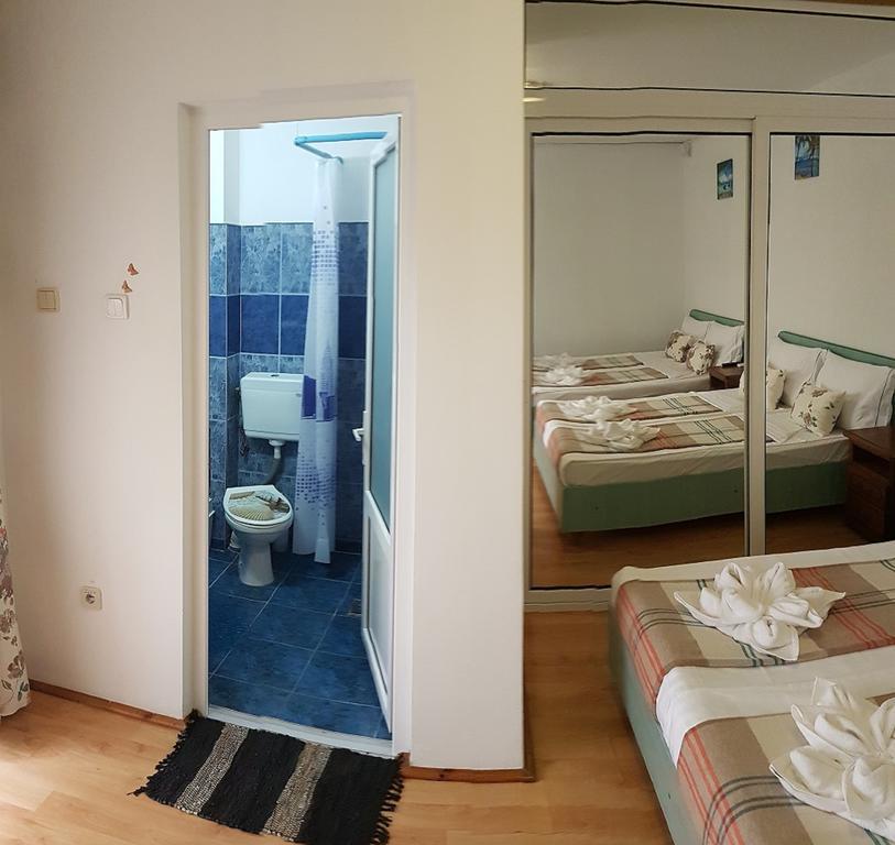 Pensiunea Casa Johnelly Costinești Εξωτερικό φωτογραφία
