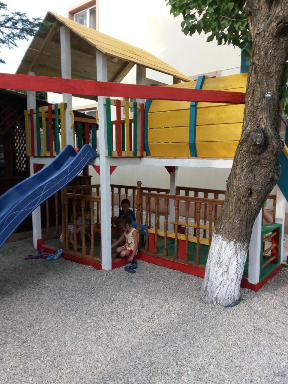 Pensiunea Casa Johnelly Costinești Εξωτερικό φωτογραφία